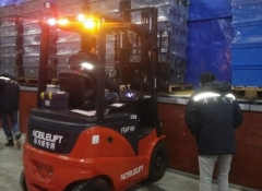 諾力冷庫專用電動叉車FE4P16-30交付湖南長沙保稅區(qū)食品冷鏈行業(yè)年年有余公司
