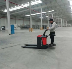 湖北諾力電動(dòng)搬運(yùn)車PT 20  -長(zhǎng)沙諾力